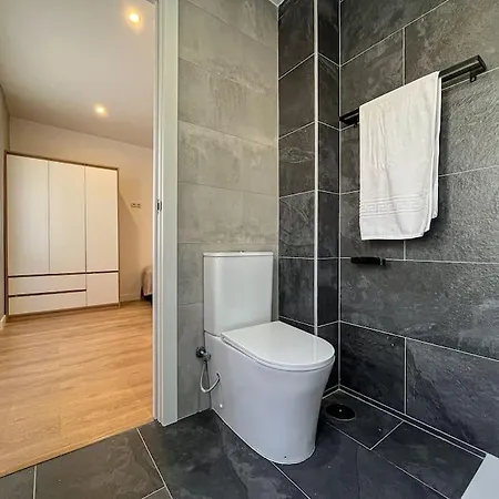 625a 5 Con Bano Apartment *