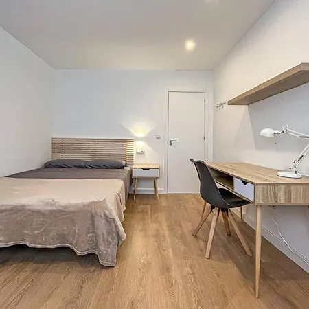 625a Piso De 5 Con 5 Banos Oviedo